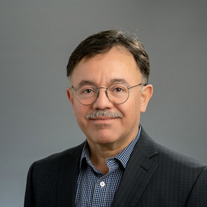 Oswaldo Chinchilla headshot