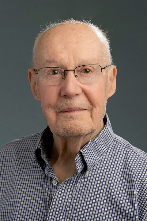 Frank Hole headshot