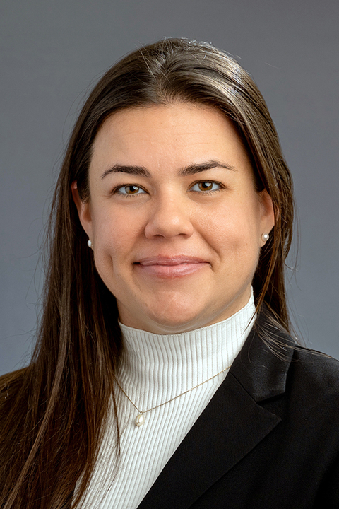 Mallory Cox headshot